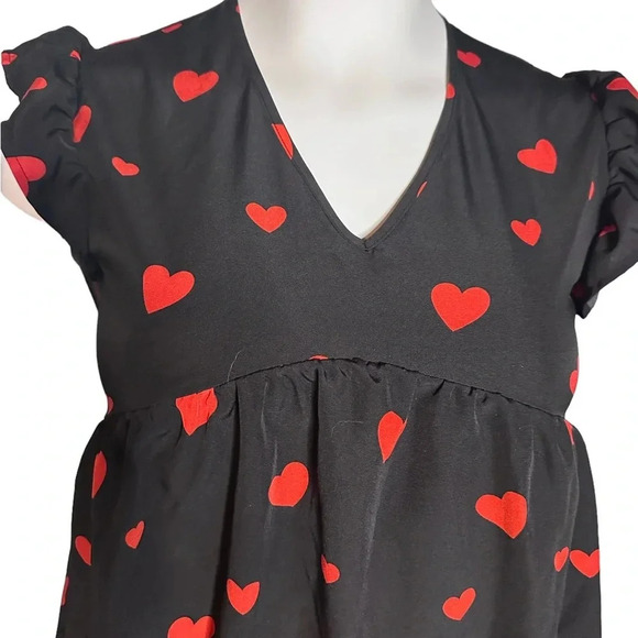 Shein heart print ruffle trim blouse - 0X (F3) - Picture 5 of 5